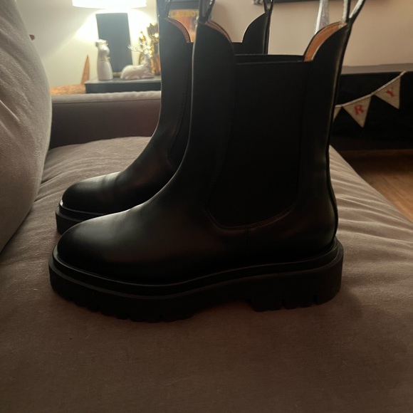 Dear Frances boots - Picture 2 of 4